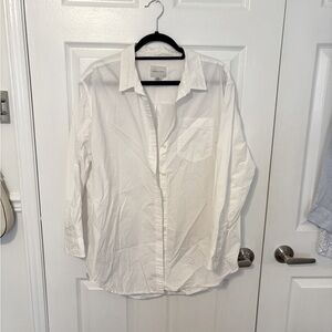 AE White poplin shirt
